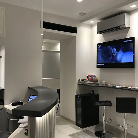 Boutique Neptune Отель Ницца