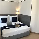 Boutique Neptune 2*