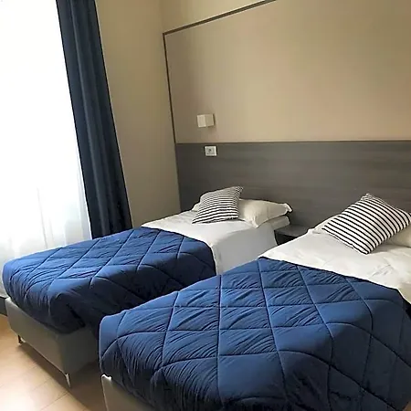 Boutique Neptune 2*