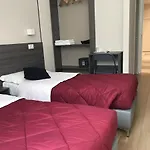Boutique Neptune 2* Nice