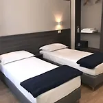 부티크 넵튠 니스