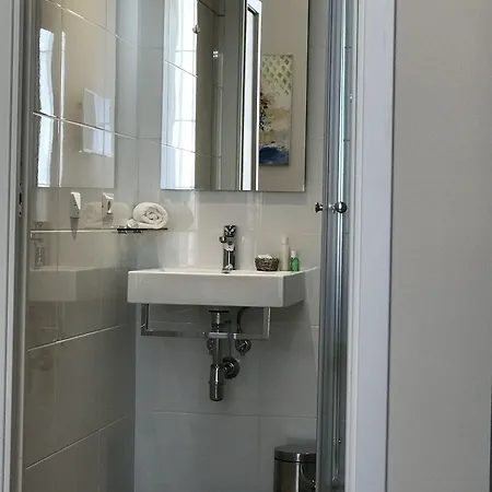 Boutique Neptune Ницца