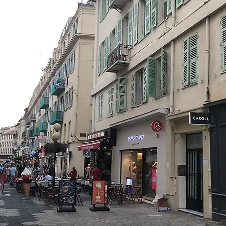 Boutique Neptune Ницца