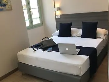 Boutique Neptune Hotel